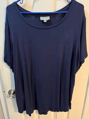 JM Collection Navy Short-Sleeve Scoop Neck Relaxing Top Size 1X
